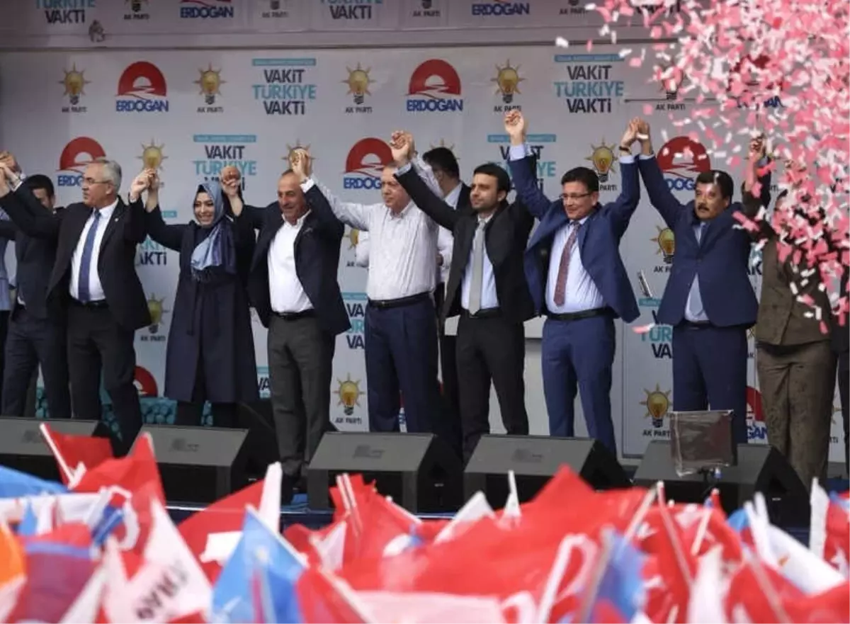 Çelik\'ten Antalyalılara Miting Teşekkürü