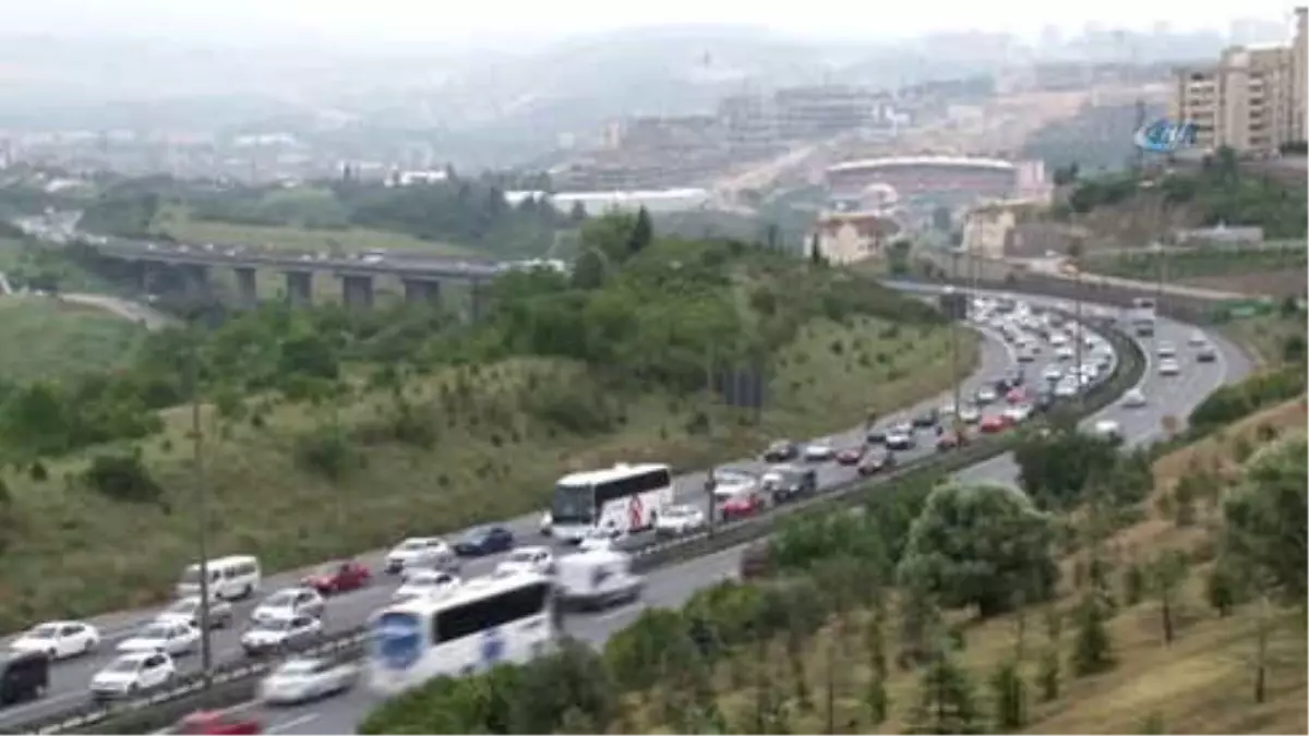 Kocaeli - İzmit Yolunda Bayram Yoğunluğu