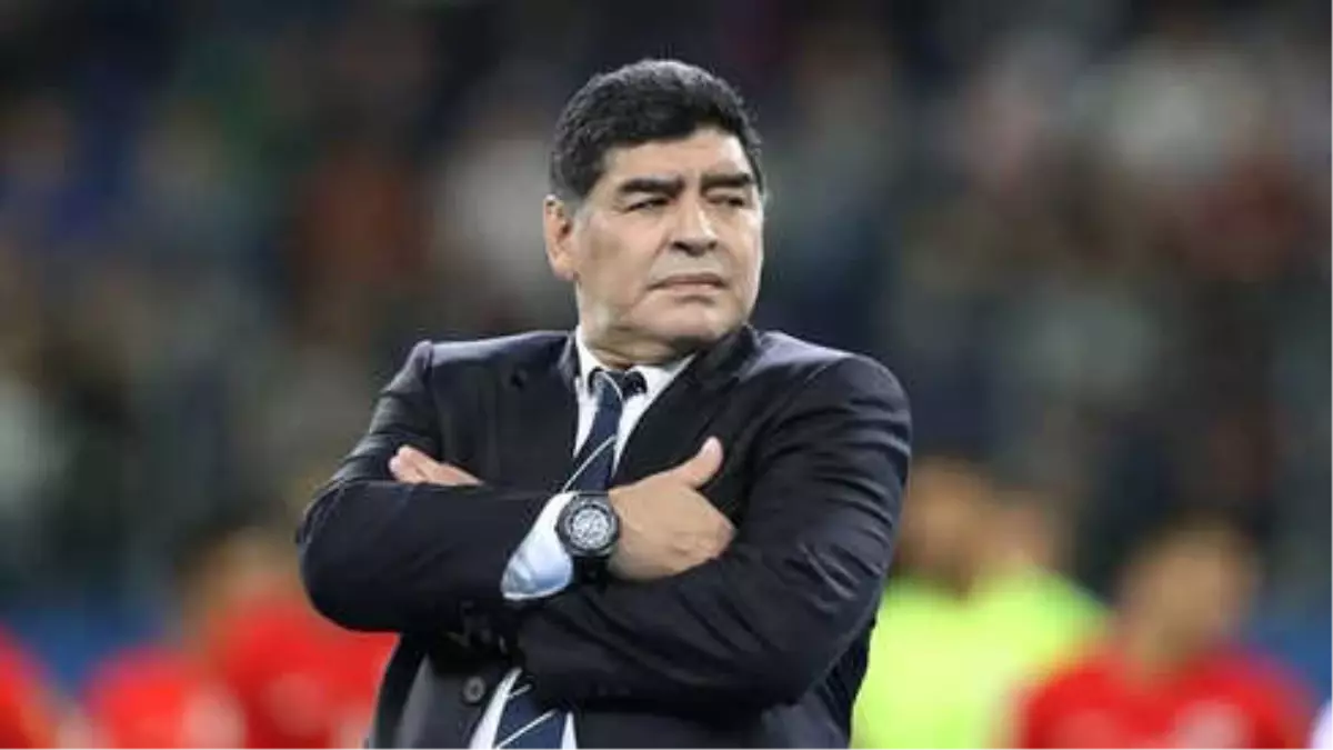 Maradona\'dan Tepki: "Meksika, Dünya Kupası Düzenlemeyi Hak Etmiyor"