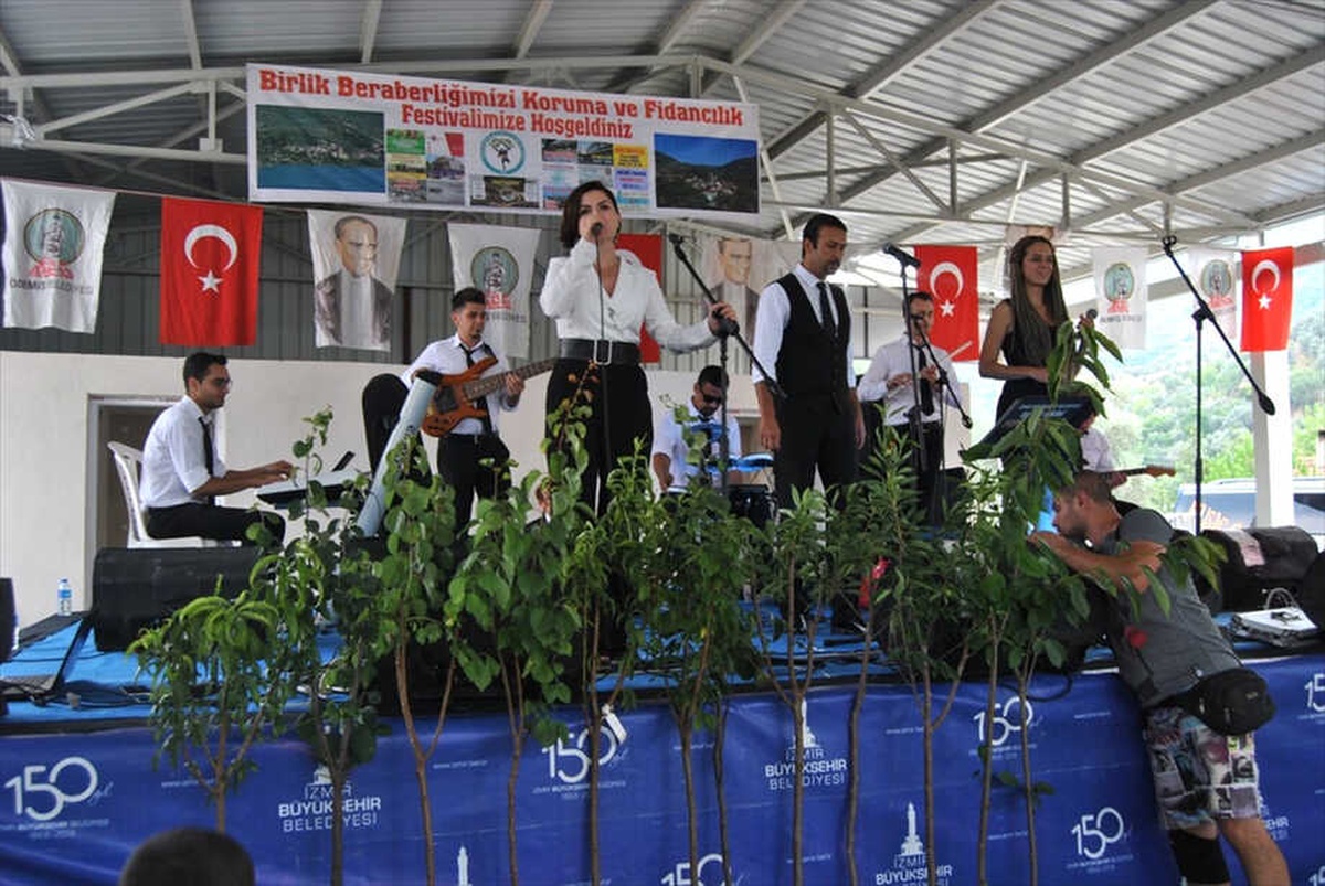 Ödemiş\'te Fidancılık Festivali Yapıldı