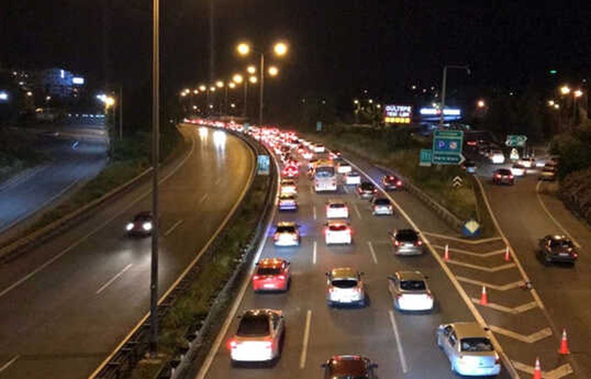 Tatilciler Dönüş Yolunda