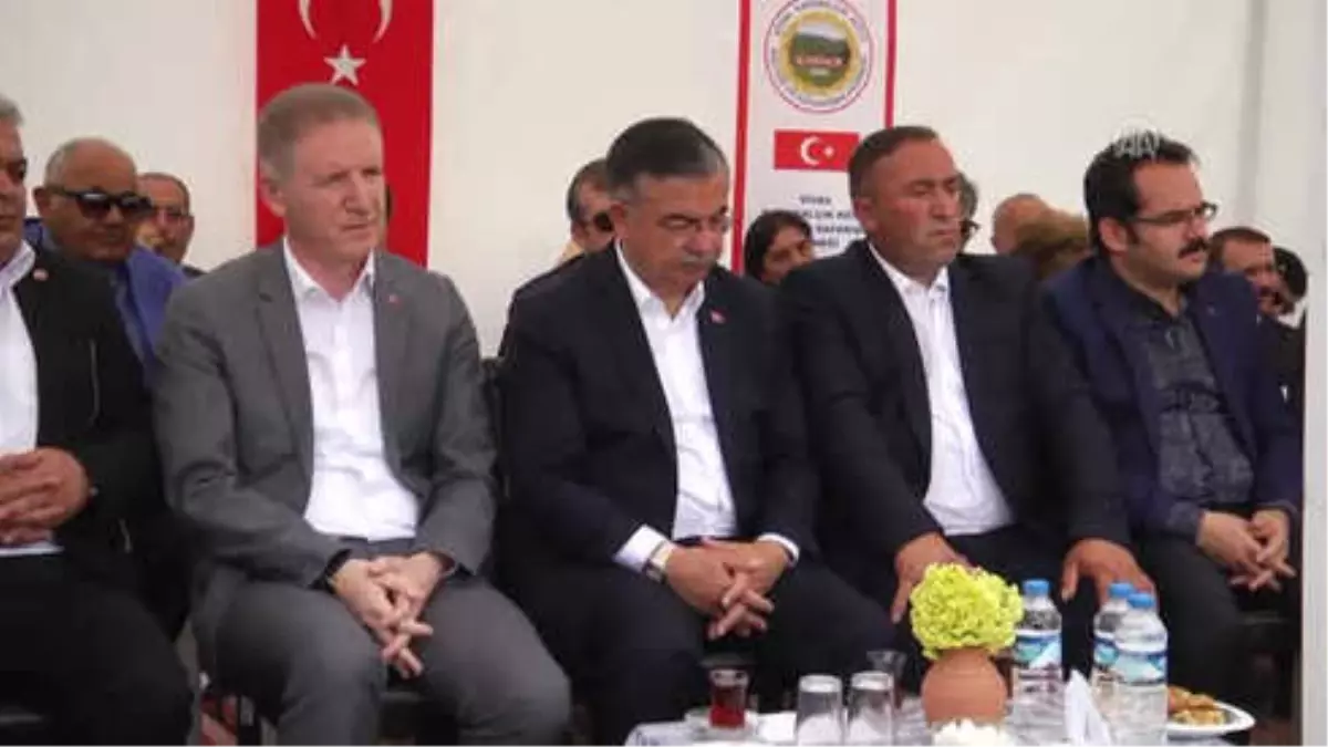 Yılmaz: "Geleneksel İrfan Merkezleri ve Cemevlerine Hukuki Statü Tanıyacağız"