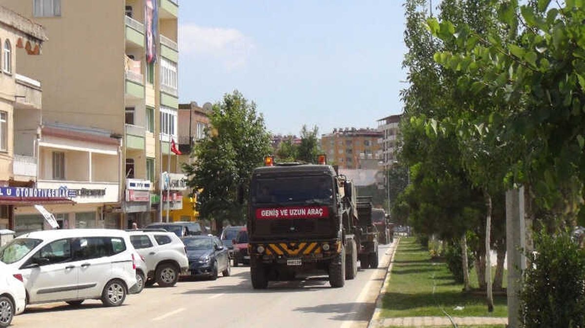 Afrin\'deki Birliklerin Dönüşleri Başladı
