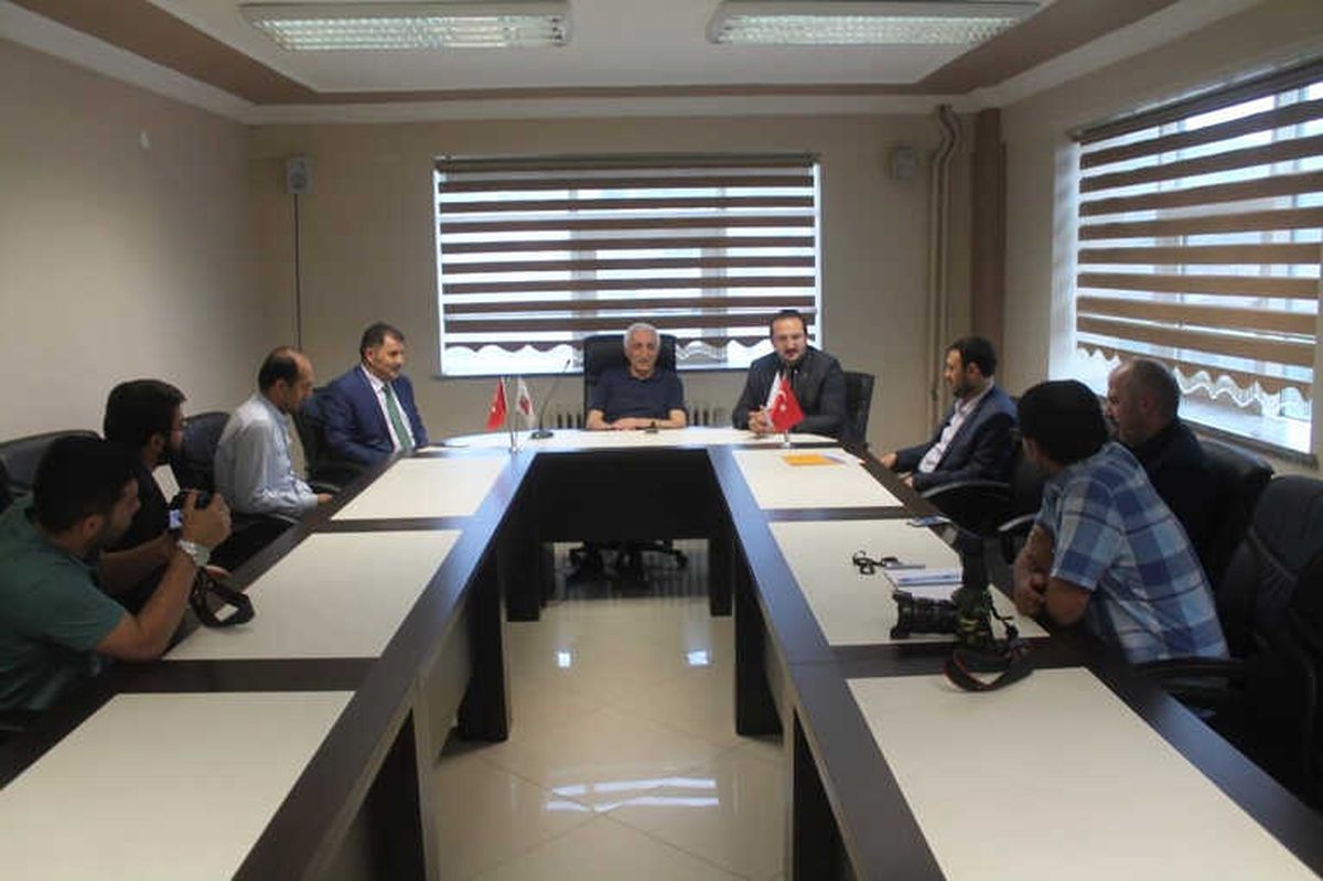AK Parti Heyetinden Bgc\'ye Ziyaret