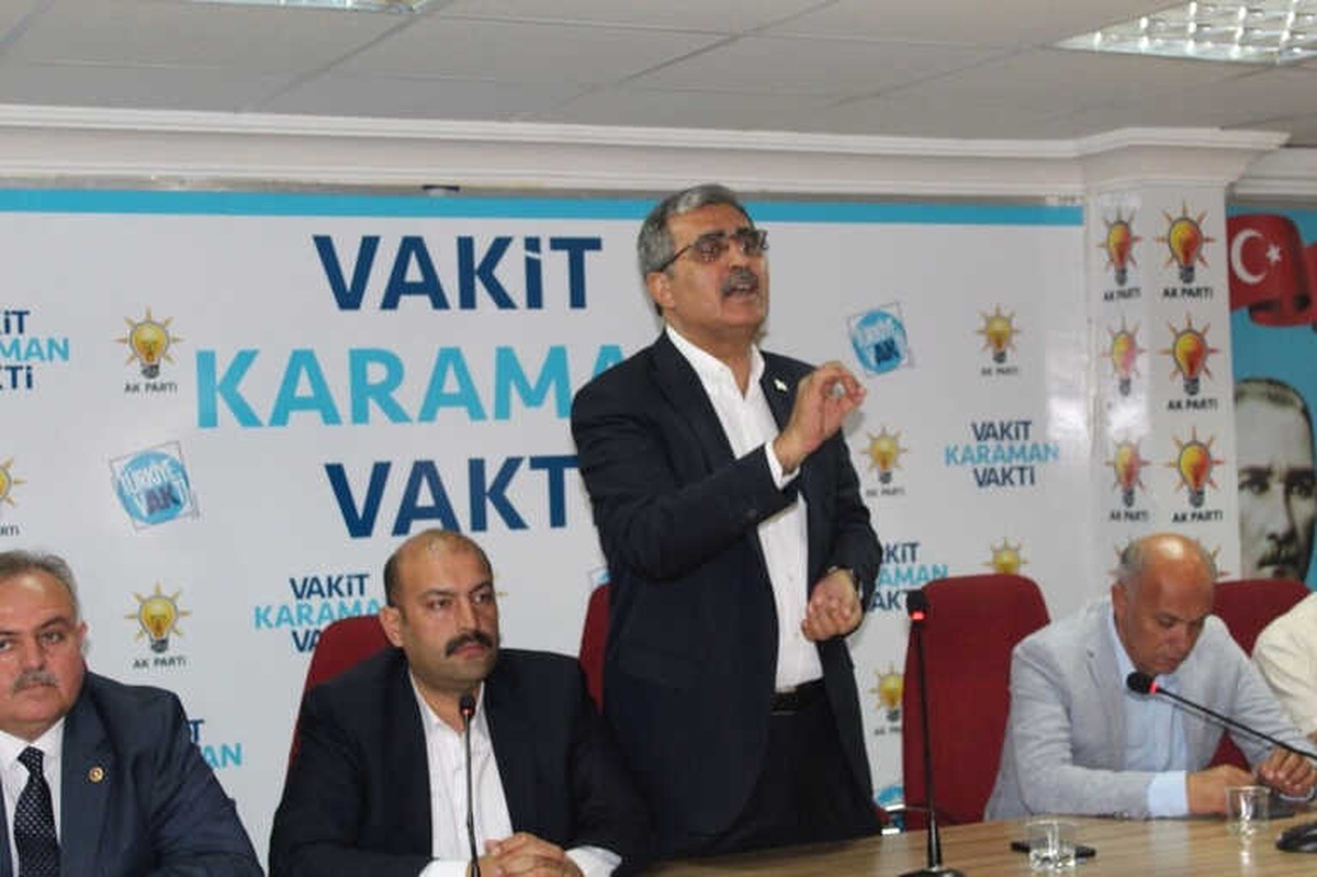 AK Parti Karaman Teşkilatında Bayramlaşma Programı Düzenlendi