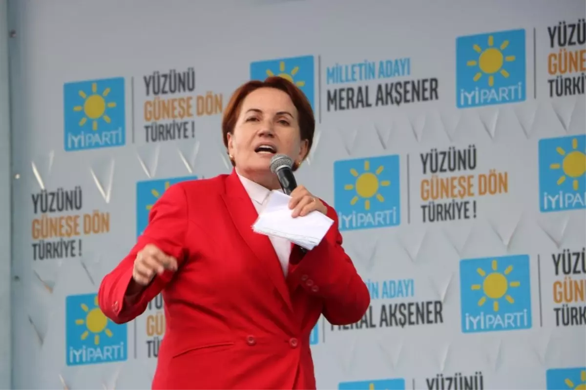 Akşener Niğde\'de Miting Yaptı