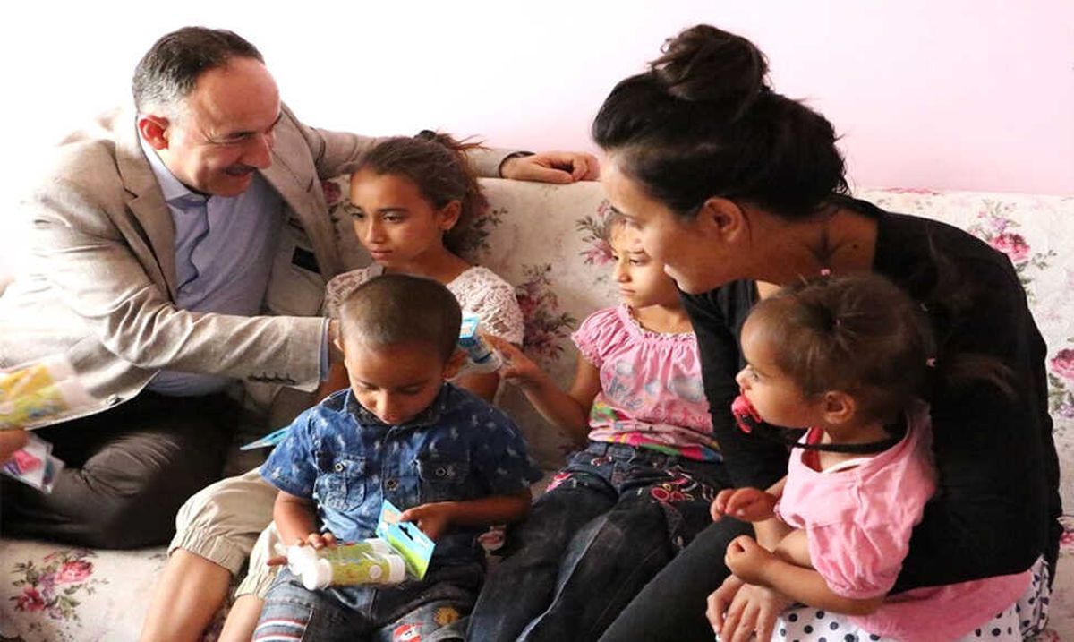 Başkan Saygılı, Bayramda Çocukları Mutlu Etti