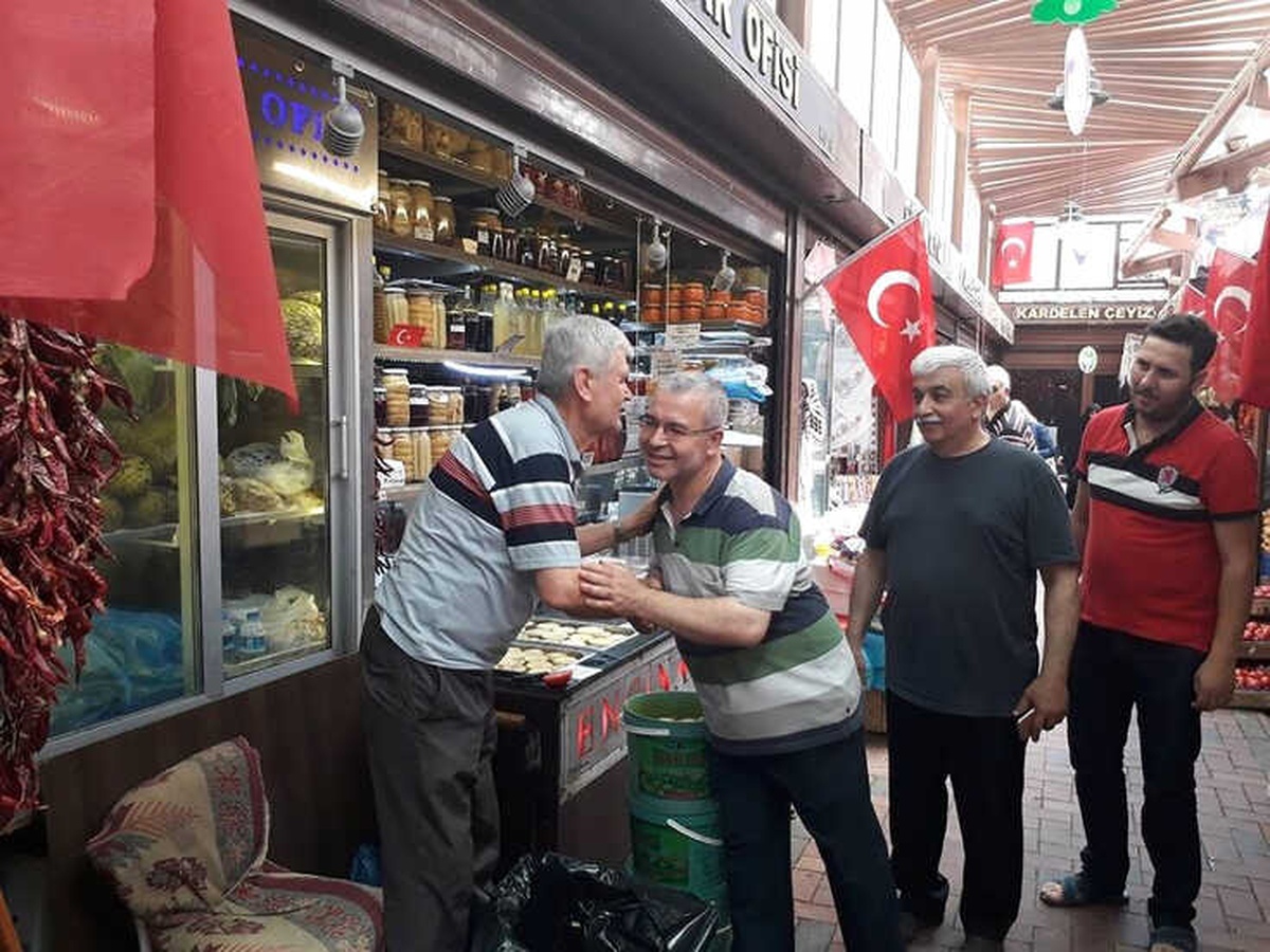 Çarşıda İlginç Gelenek Yeniden Canlandı