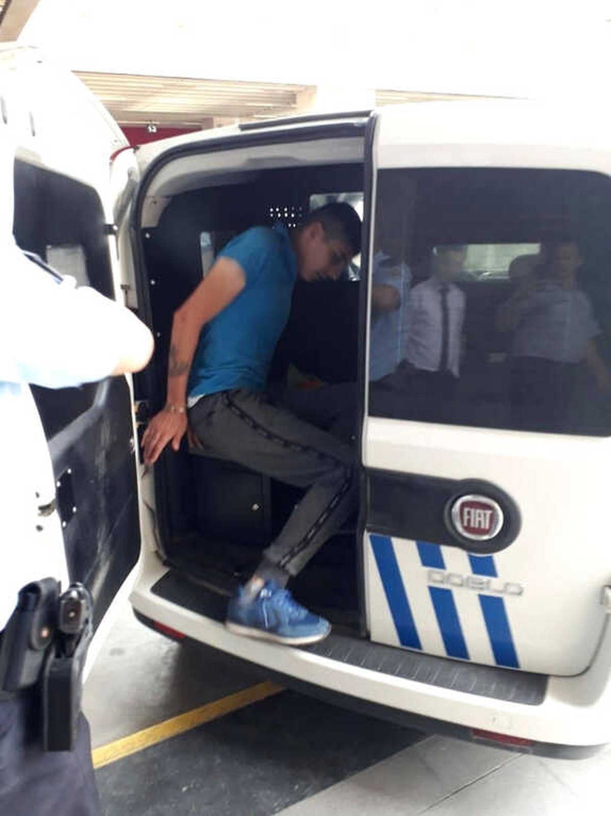Cep Telefonu İsteme Meselesinden Dolayı Kan Aktı