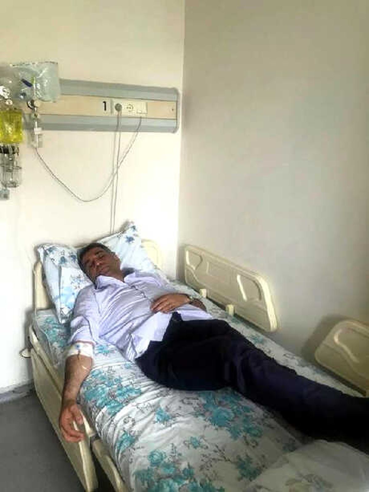 CHP\'li Erol, Seçim Çalışmaları Sırasında Baygınlık Geçirdi