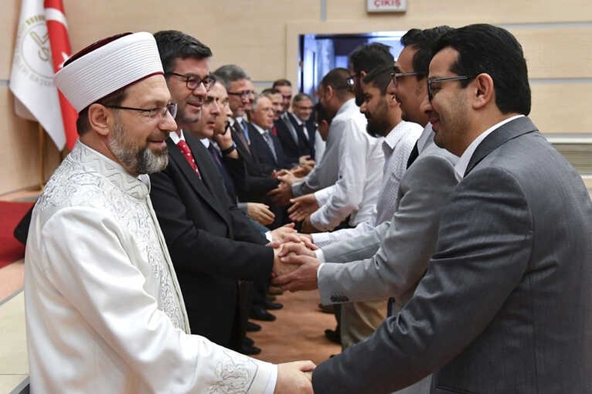 Diyanet\'te Bayramlaşma
