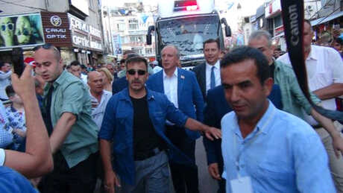 İnce: Sürekli Geçmişi Kötülüyor Ama Çiller\'den Medet Umuyor (3)
