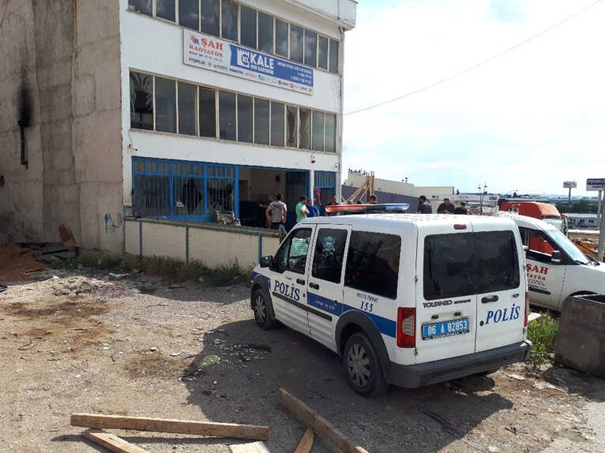 Ostim\'de Kamyonun Yakıt Deposundaki Tamirat Sırasında Patlama: 1 Yaralı