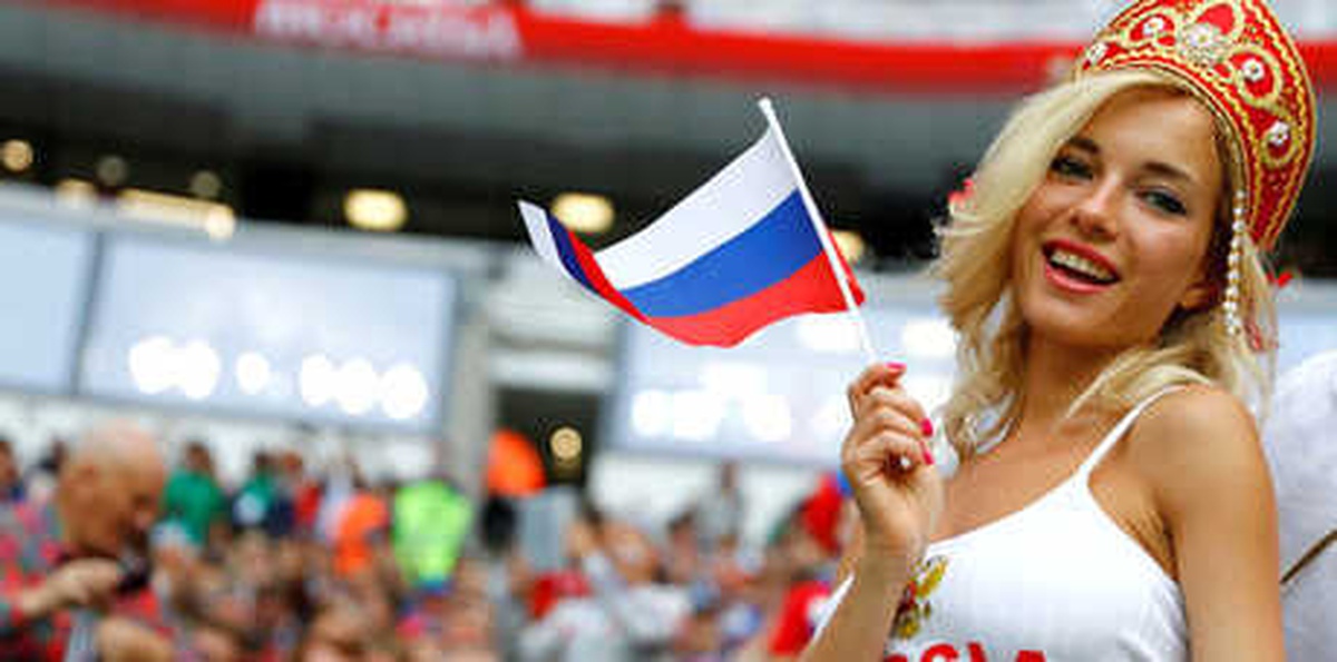 Putin\'den Şok Açıklama!\'rus Kadınlar Turistlerle...\'