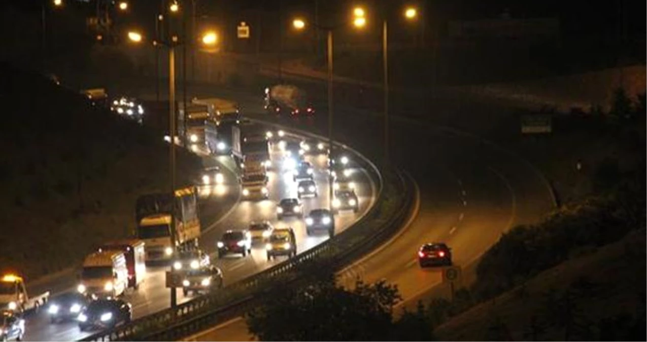 Ramazan Bayramı Tatili Bitti, Trafik Çilesi Bitmedi!