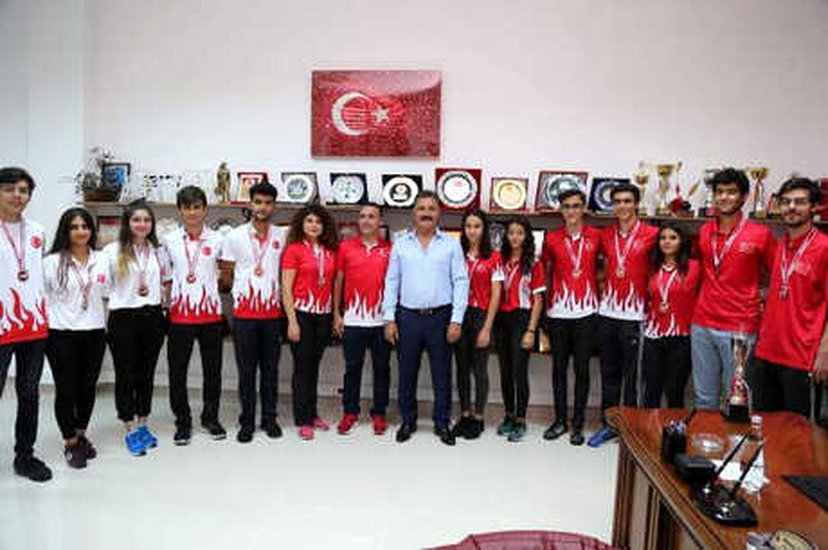 Toroslar Belediyesi\'nin Bocce Takımı, Süper Lig 2\'ncisi Oldu