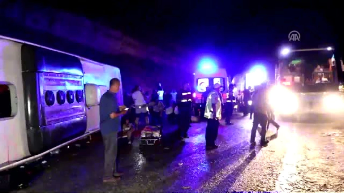 Yolcu Otobüsü Devrildi: 3 Ölü, 39 Yaralı - Hastaneden Detaylar