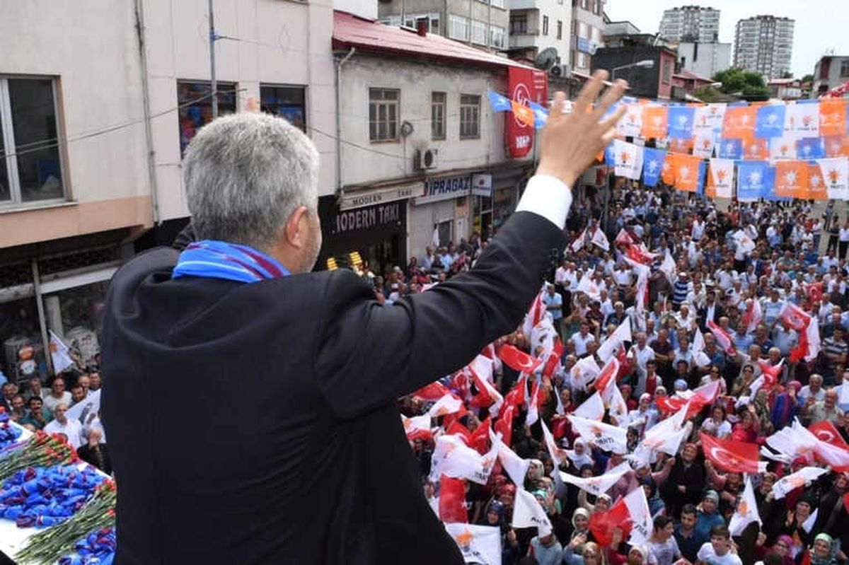 AK Parti Trabzon Milletvekili Adayları Seçim Çalışmalarını Aralıksız Sürdürüyor