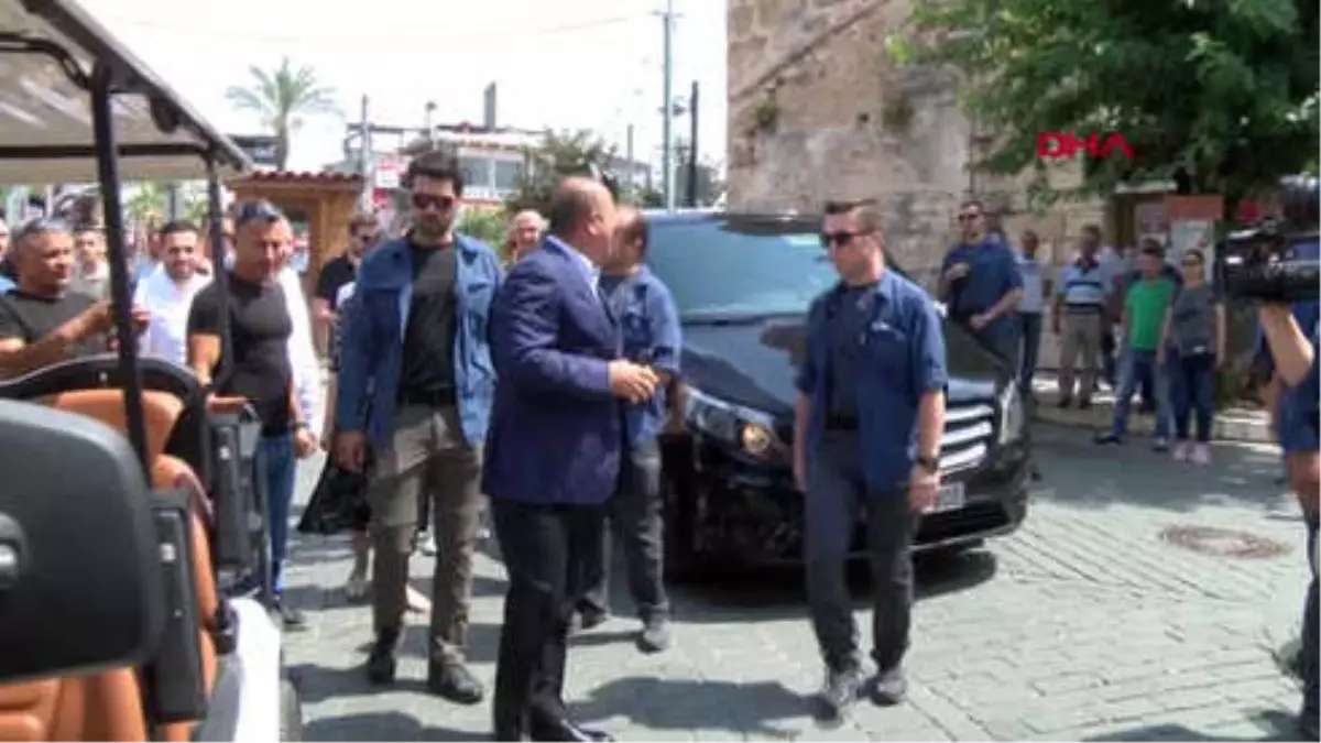 Antalya Çavuşoğlu \'Ben İstedim Türkiye\'yi Çıkarmak İstiyorum\' Olmaz