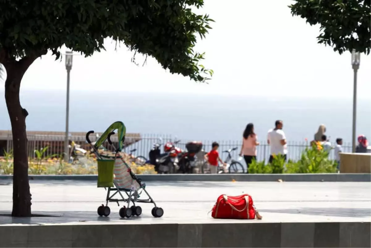 Antalya Orduevi Karşısında Şüpheli Bebek Arabası Alarmı