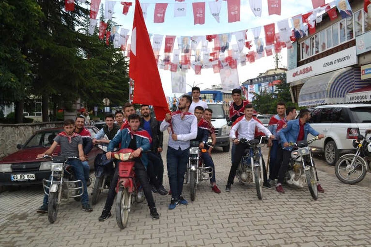 Asker Uğurlama Geleneği Sürdürülüyor
