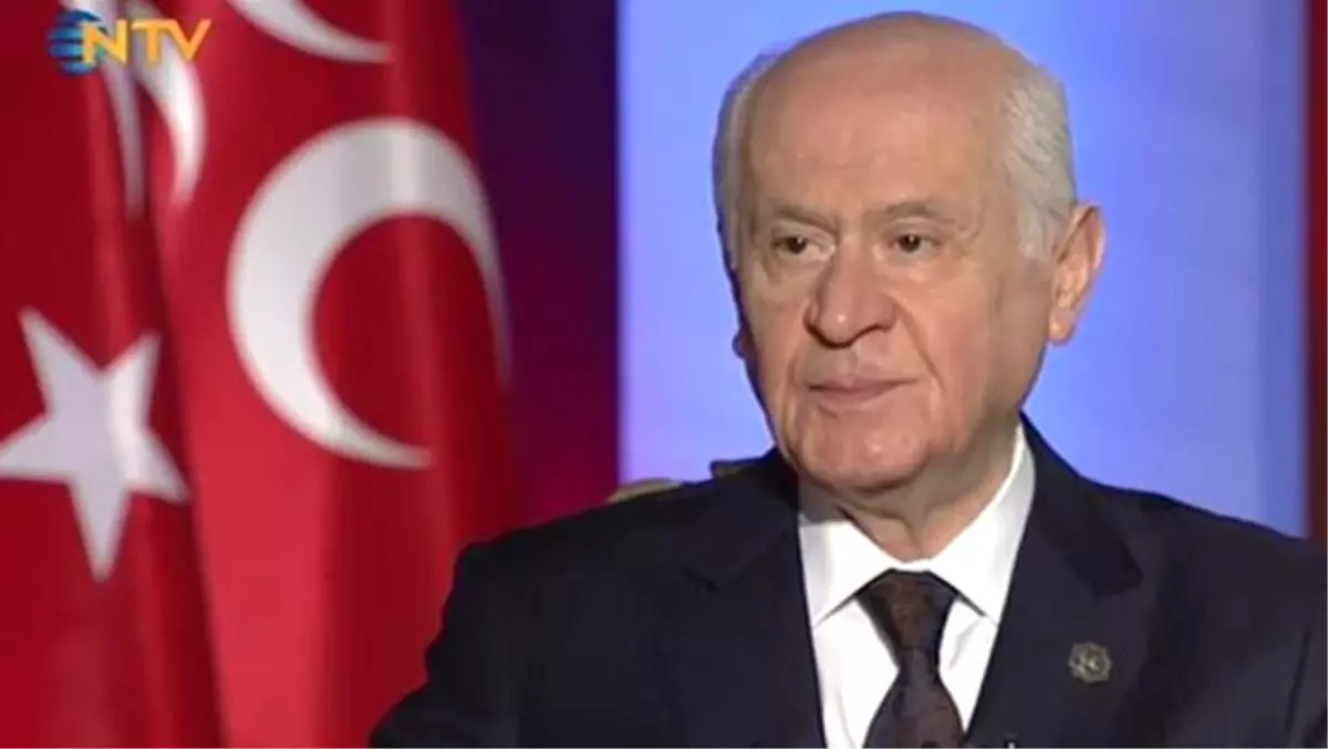 Bahçeli\'ye Geçmişte Erdoğan İçin Söylediği Sözler Soruldu: Arkasındayım