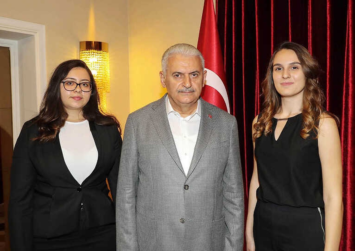 Başbakan Yıldırım, Avrupa Birincisi Gençlerle Buluştu