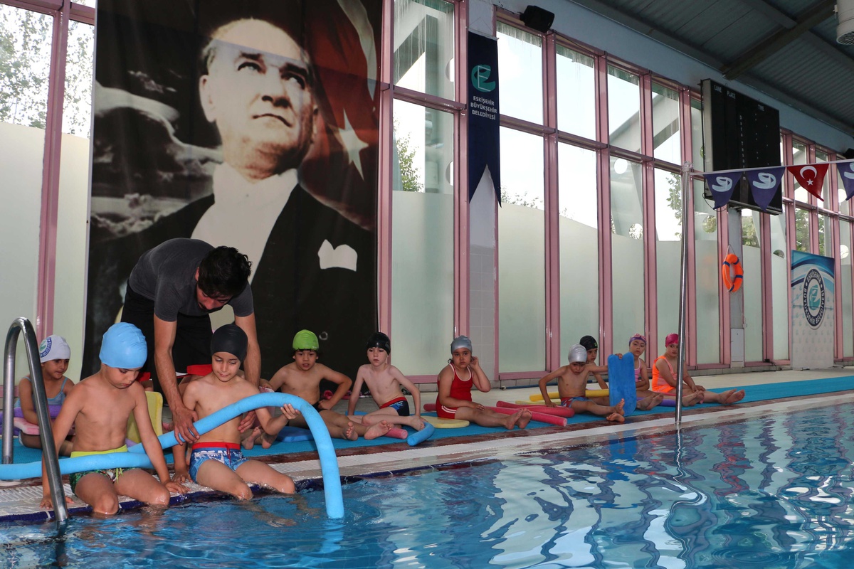 Büyükşehir\'in Yaz Dönemi Yüzme Kursları Başladı