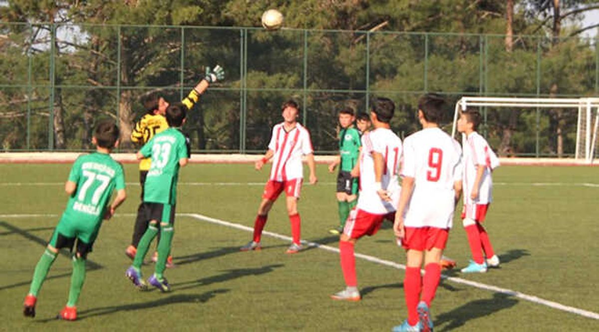Denizli\'de 64 Amatör Spor Kulübüne 331 Bin TL Para Yardımı Yapılacak