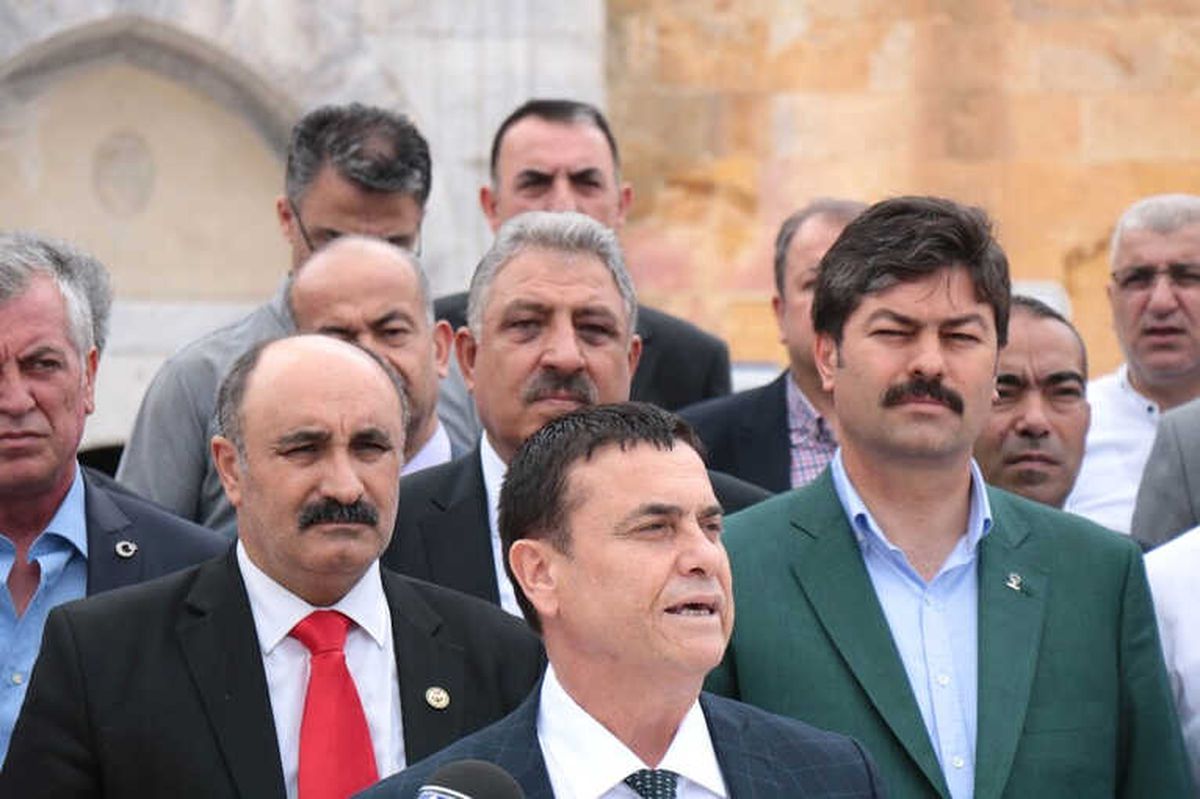 Esnaf Odaları Birlik Başkanlarından AK Parti Adayı Necmettin Erkan\'a Destek
