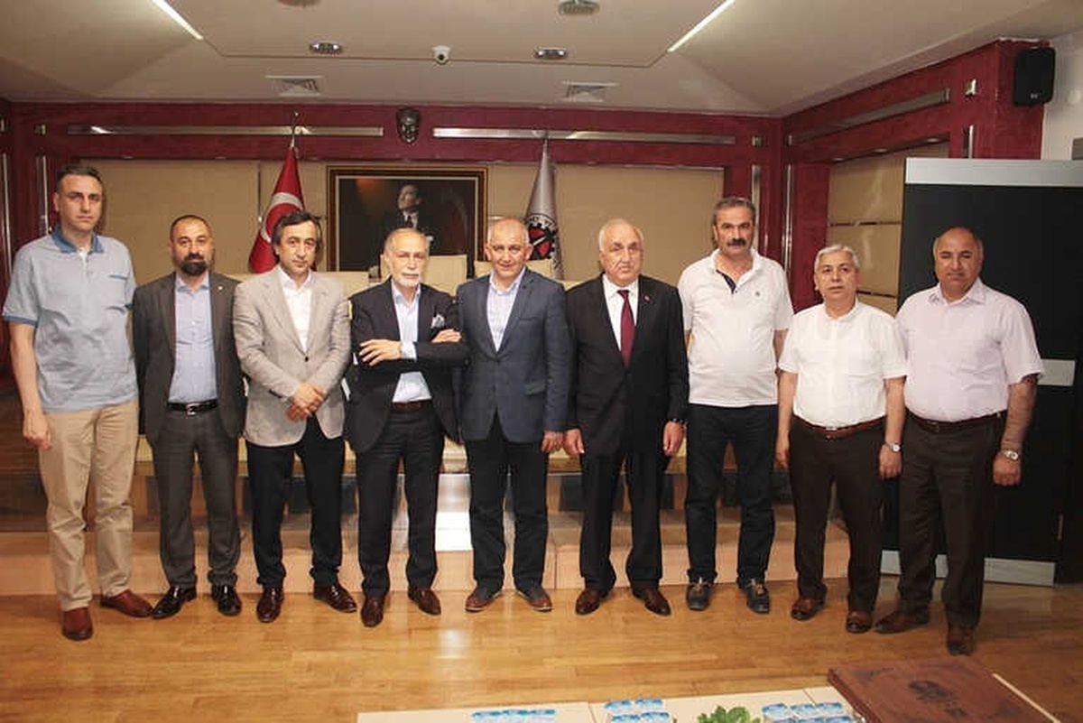 İlyas Çelebi ve Hamza Cebeci Dtso\'yu Ziyaret Etti