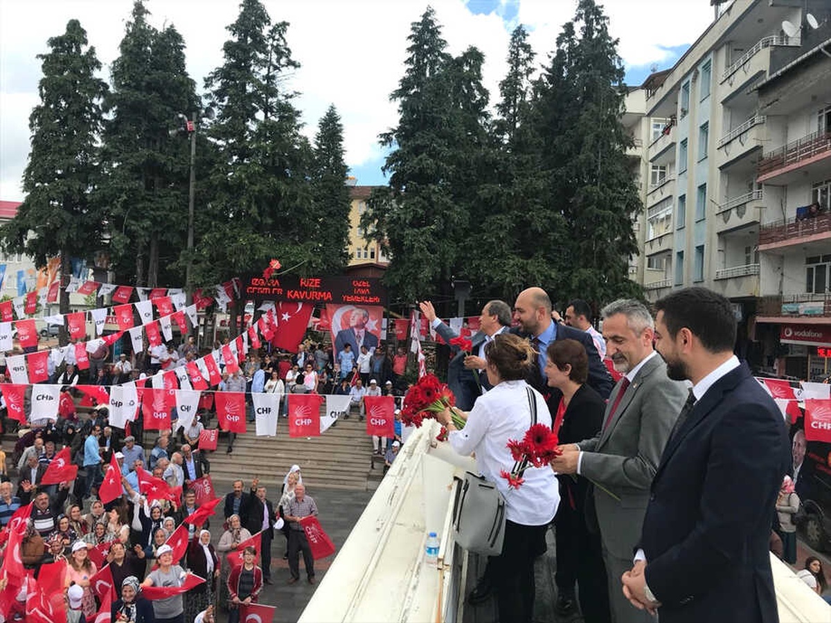 İnsanımızın Yüzünü Güldürmeye Geliyoruz"