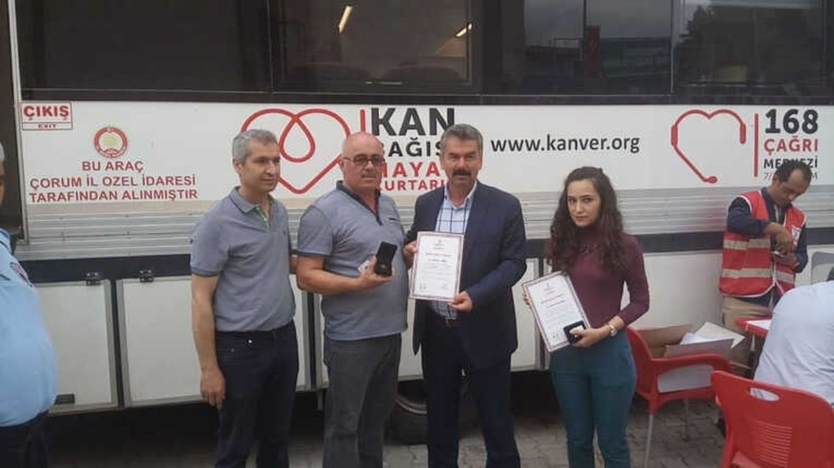 Kan Bağışçılarına Ödül