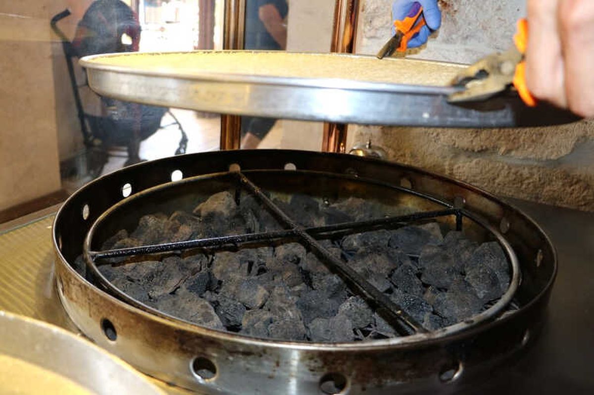 Lav Taşı Ateşinde Künefe