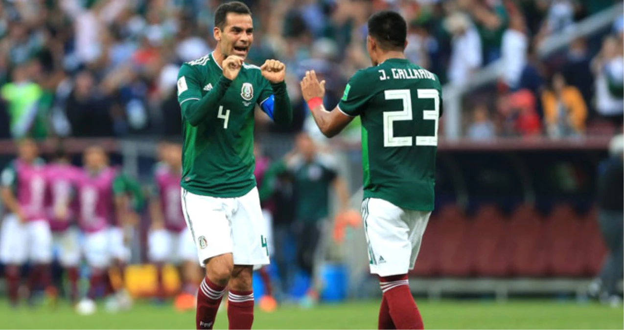 Meksika Milli Takımı Kaptanı Rafael Marquez\'in ABD\'de Futbol Oynaması Yasaklandı