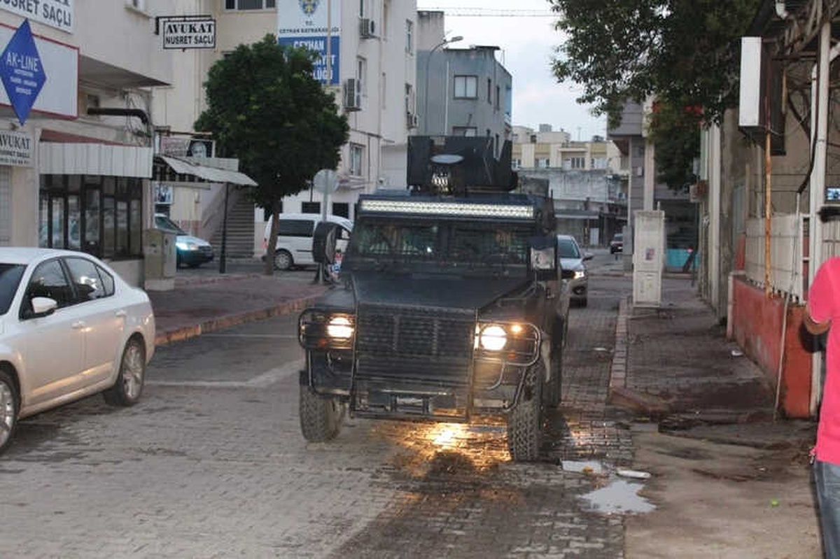 PKK\'ya Yardım Ettiği İleri Sürülen 5 Kişi Adliyeye Sevk Edildi