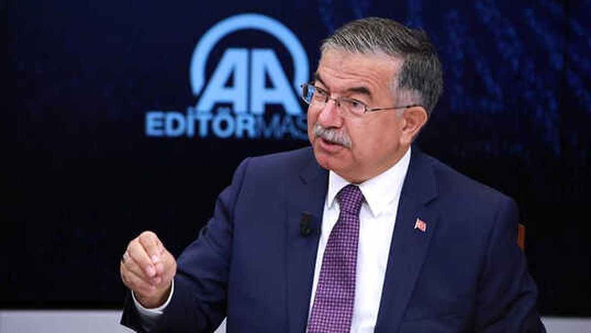 Öğretmen ve Öğrencilere Bilgisayar Verilecek