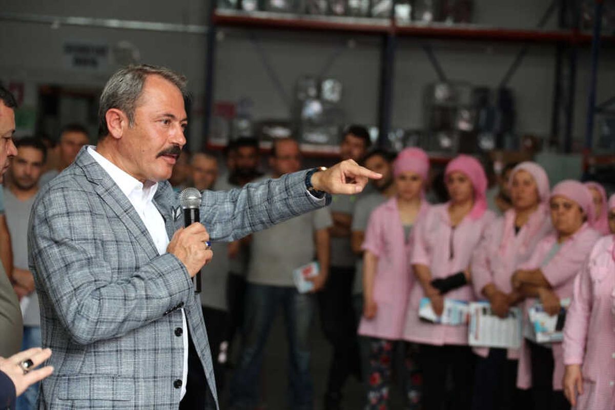 AK Parti Denizli Milletvekili Tin Seçmenlerle Buluştu