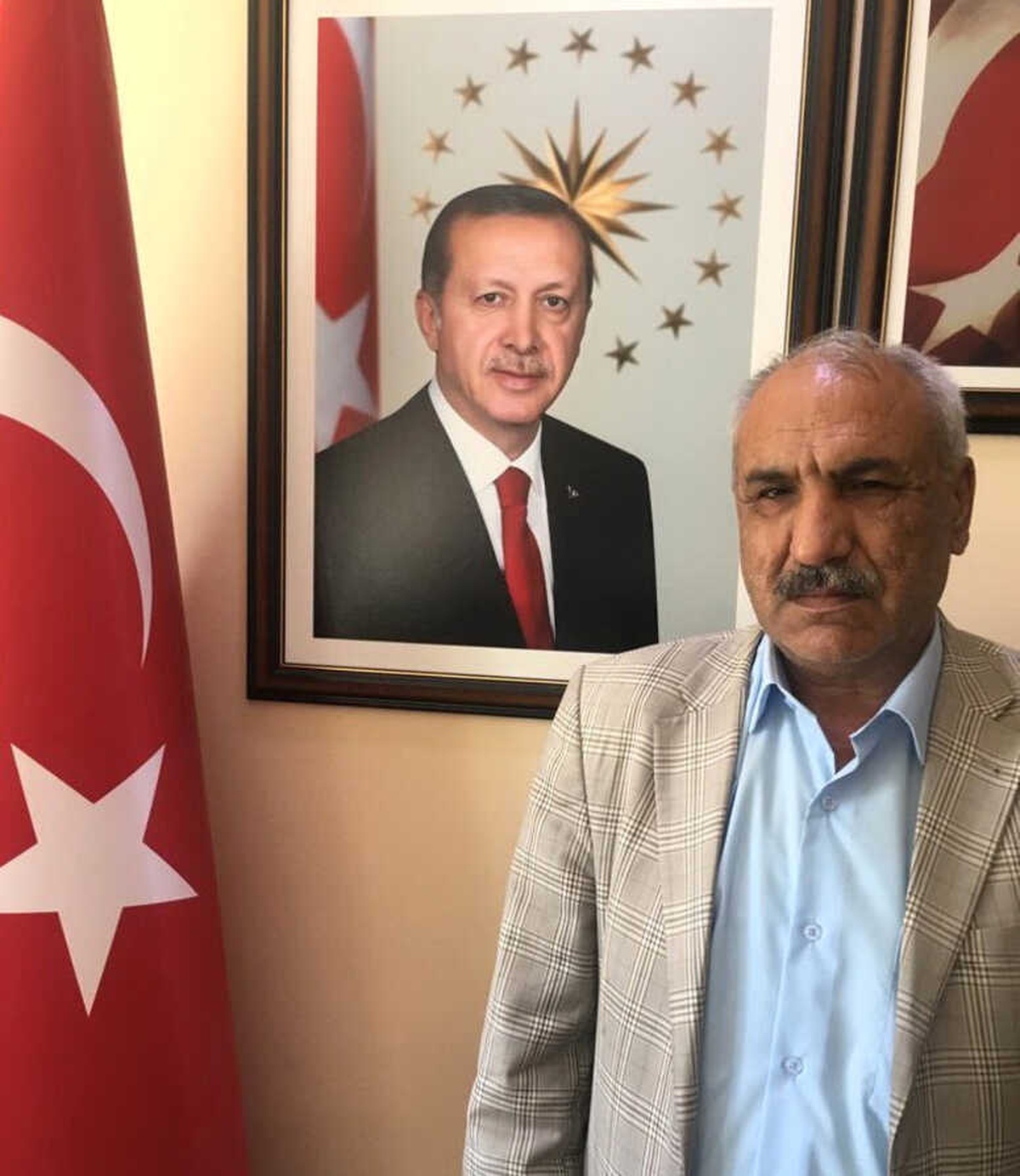 AK Parti\'ye Destek İçin Sp\'den İstifa Etti