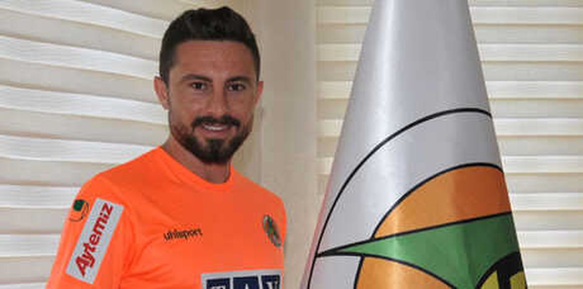 Alanyaspor\'da Transfer!