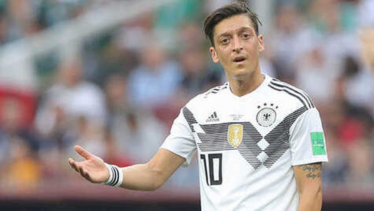 Alman Gazetesi Die Welt de \'Abarttınız\' Diyor