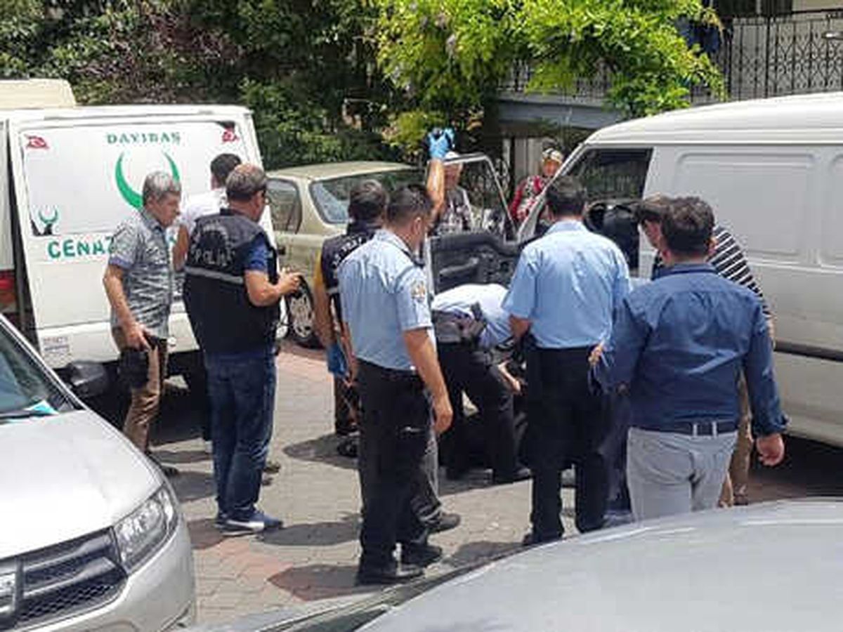 Aracının İçinde Ölü Bulundu