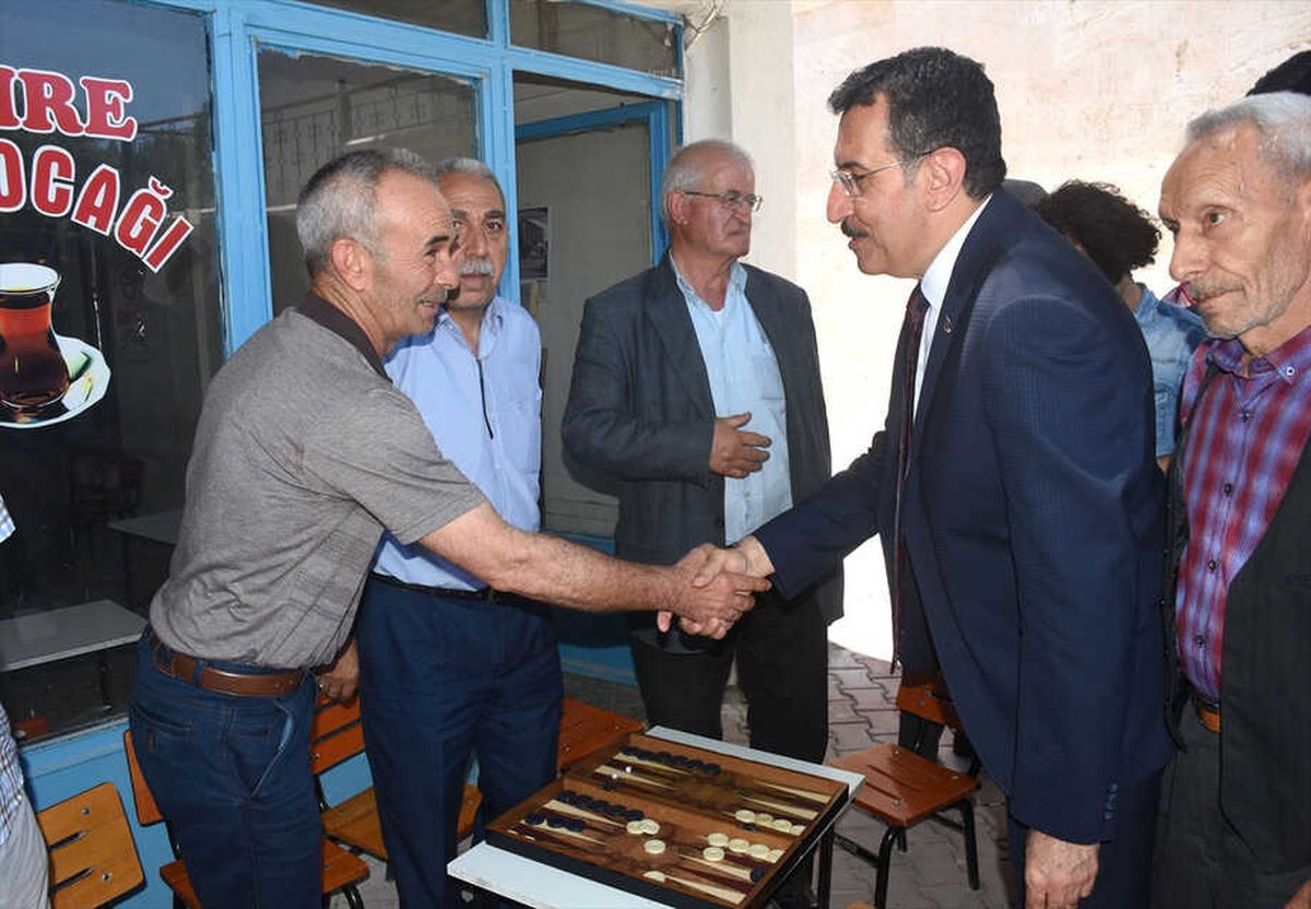 Bakan Tüfenkci, Yeşilyurtlularla Buluştu