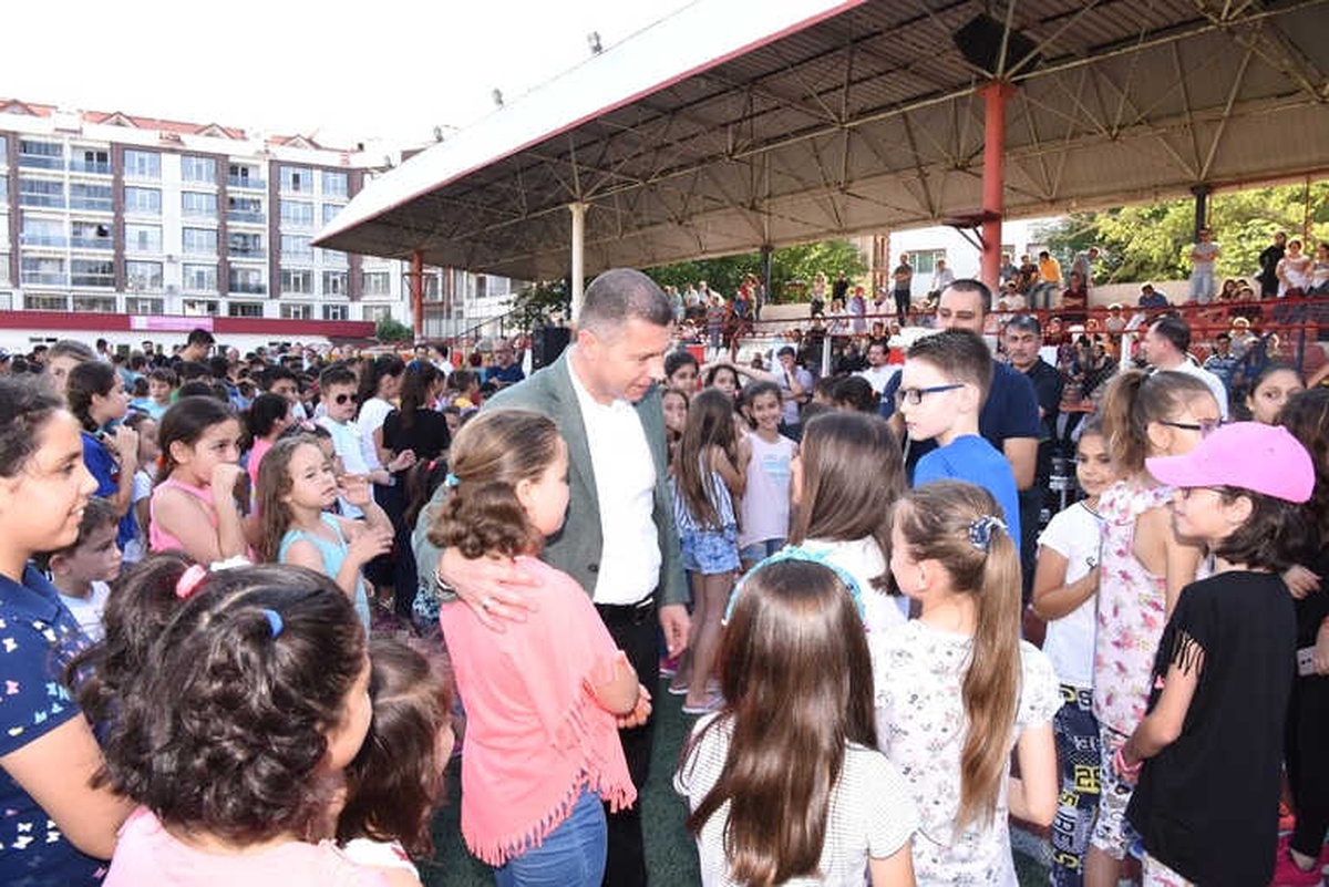 Çan\'da Yüzlerce Öğrenci 10.yaz Spor Okulları ile Yaza Merhaba Dedi