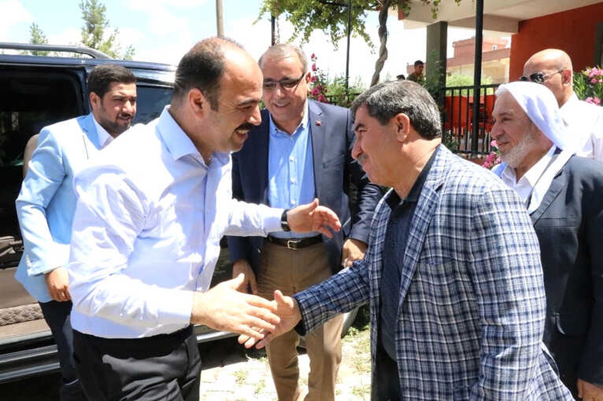 Çiftçi Vatandaşlara 24 Haziran Seçimlerinin Önemini Anlattı