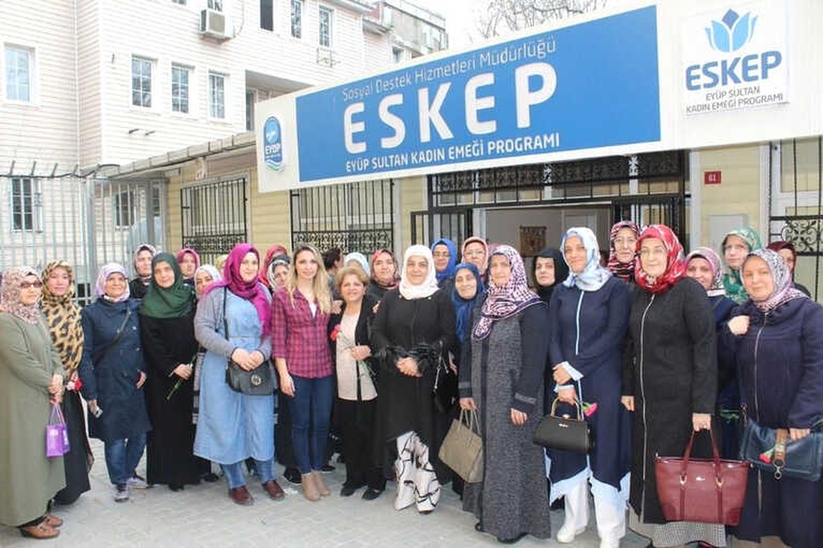Eskep\'le Kadınların El Emekleri Değer Kazanıyor