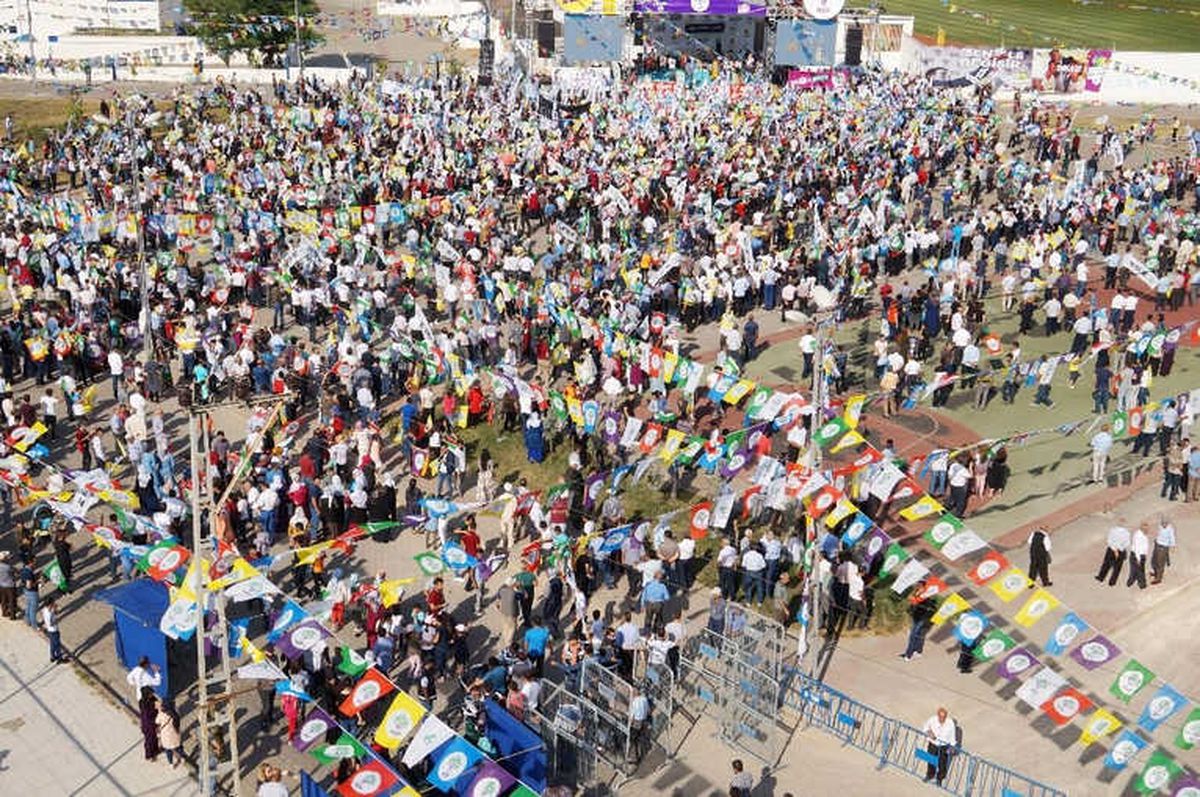 Hdp\'li Buldan: "İşinden Atılanların İşine Geri Dönmesinin Olanaklarını Sağlayacağız"