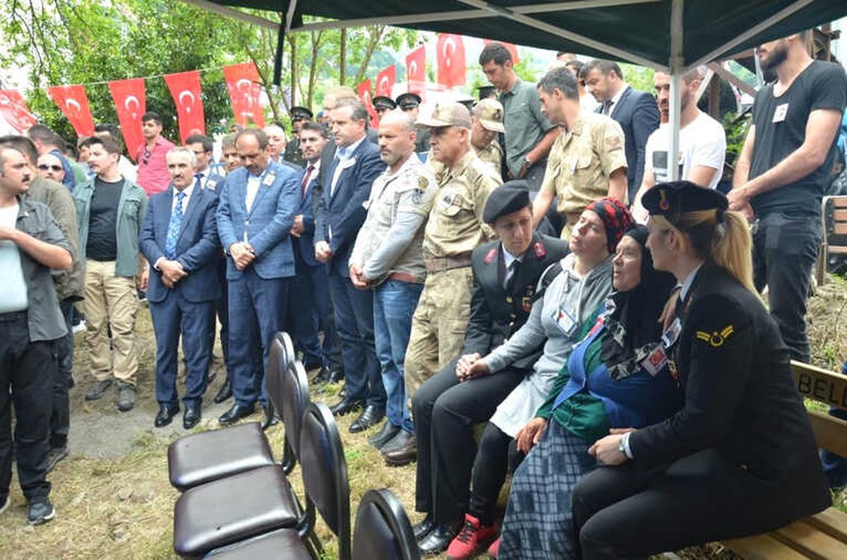 Jandarma Genel Komutanı Çetin\'den Şehit Ailesine İntikam Sözü