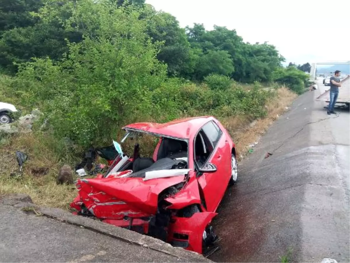 Karadeniz Gezisine Çıkan Sağlıkçılar Kaza Yaptı: 3 Ölü, 1 Yaralı