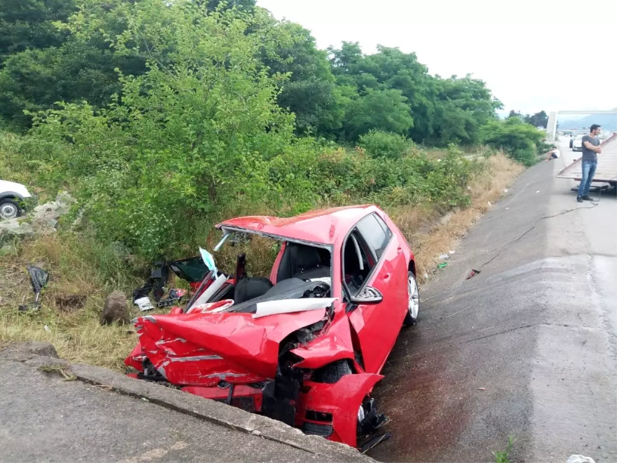 Korkunç Kaza: 3 Ölü, 1 Yaralı